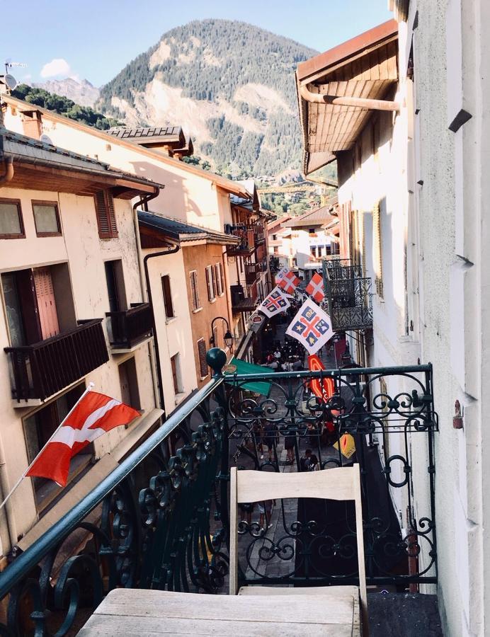 Hotel Restaurant Angival - Chambres Et Appartement Bourg-Saint-Maurice Exterior foto